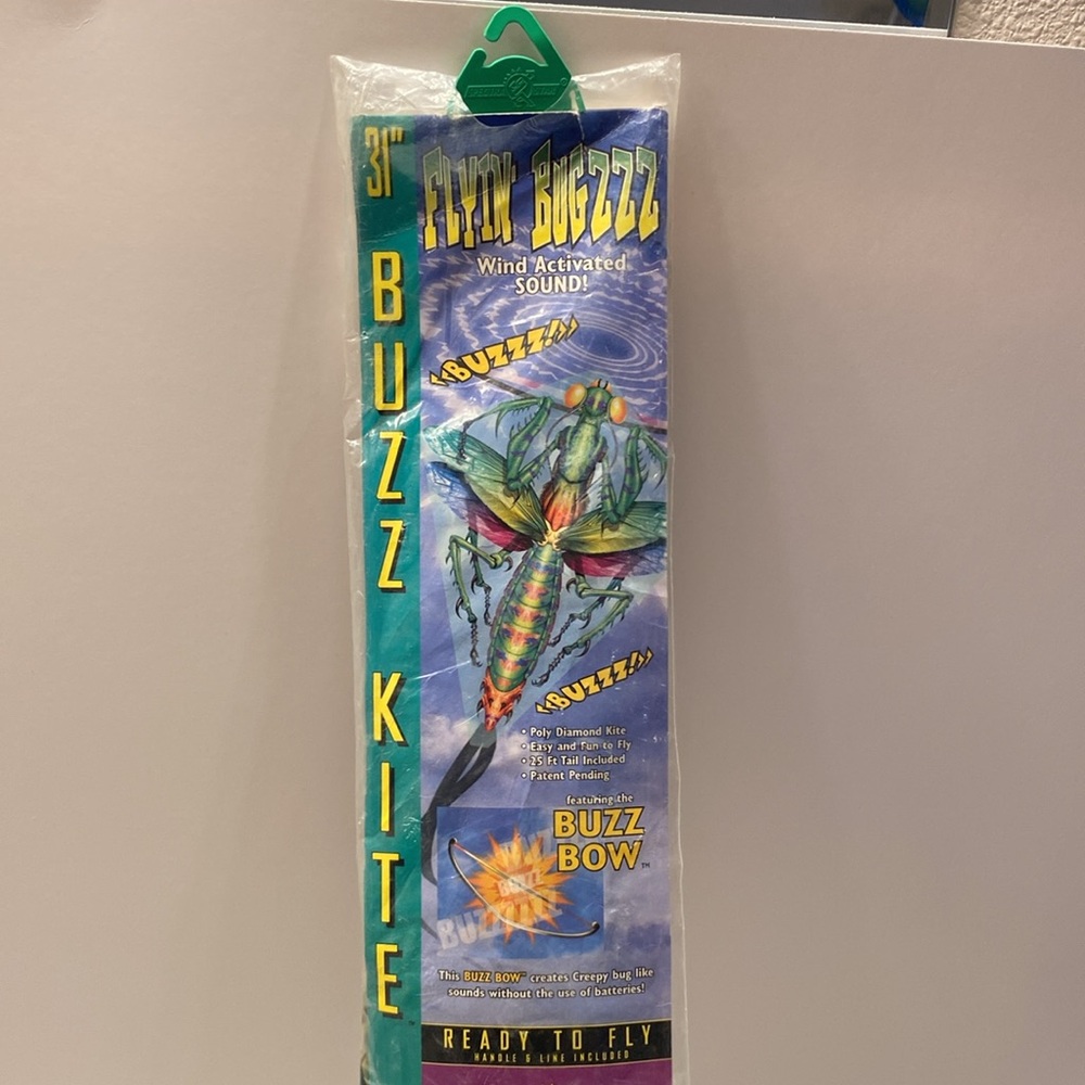 Vintage 1999  NEW! “ Flynin Bugzzz” 31” inch, Praying Mantis, by Spectra Star - Picture 3 of 10